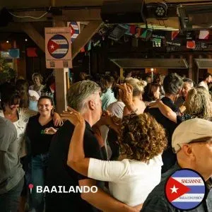 BAAILANDO!